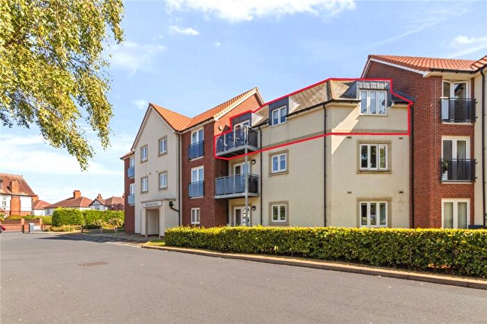 1 Bedroom Apartment For Sale In Maritime Court, Taylors Avenue, Cleethorpes, N E Lincs, DN35