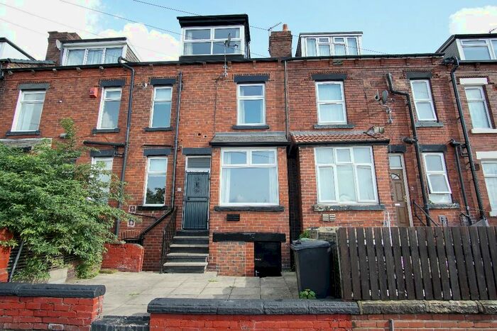 2 Bedroom Terraced House To Rent In Everleigh Street, Leeds, LS9