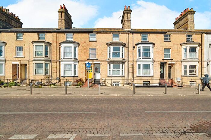4 Bedroom Terraced House For Sale In Marine Parade, Lowestoft, NR33