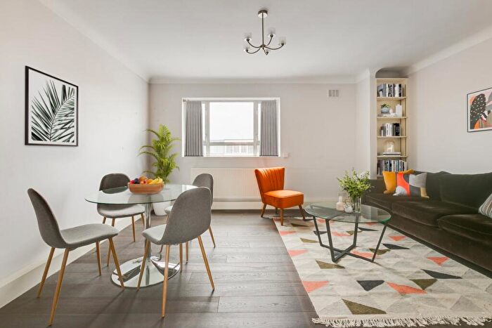 2 Bedroom Apartment To Rent In Radley House, Park Road, Marylebone, NW1