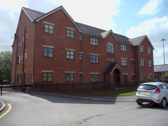 2 Bedroom Flat To Rent In Buckley Grange, Baron Street, Bury, BL9