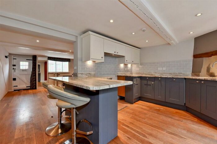 4 Bedroom Semi-Detached House To Rent In West Street, Marlow, Buckinghamshire, SL7