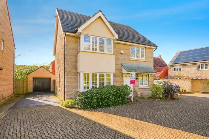 4 Bedroom Detached House For Sale In Chilton Field Way, Chilton, Didcot, OX11