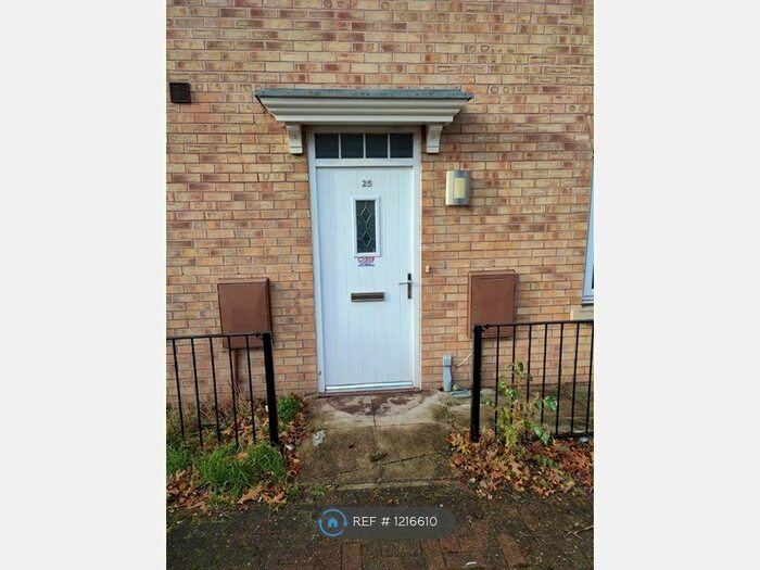 3 Bedroom Semi-Detached House To Rent In The Timber Way, Birmingham B34