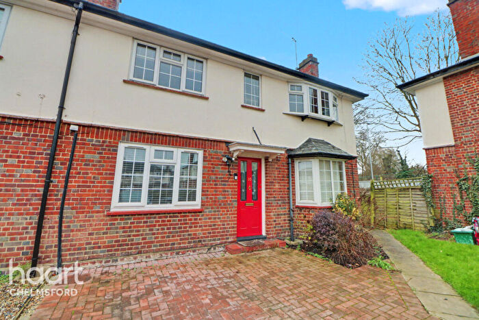 3 Bedroom Maisonette To Rent In Hayes Close, Chelmsford, CM2