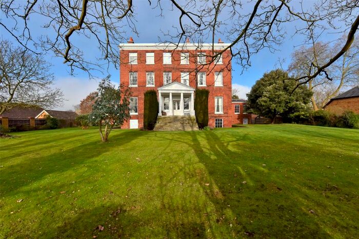 5 Bedroom Penthouse To Rent In Ray Lodge, Ray Park Avenue, Maidenhead, Berkshire, SL6