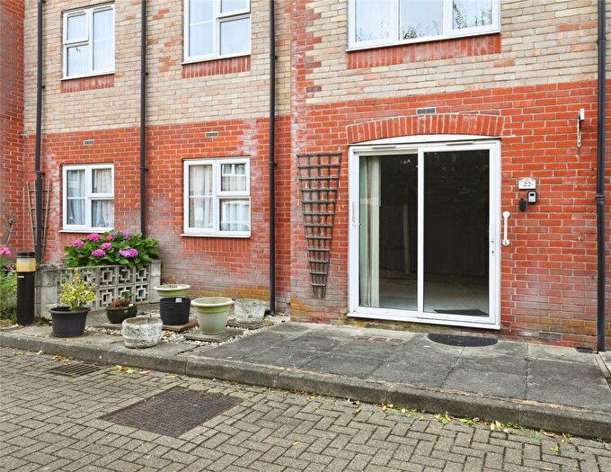 1 Bedroom Flat For Sale In Godfreys Mews, Chelmsford, Essex, CM2