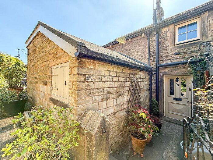 2 Bedroom Cottage For Sale In Sude Hill, New Mill, Holmfirth, HD9