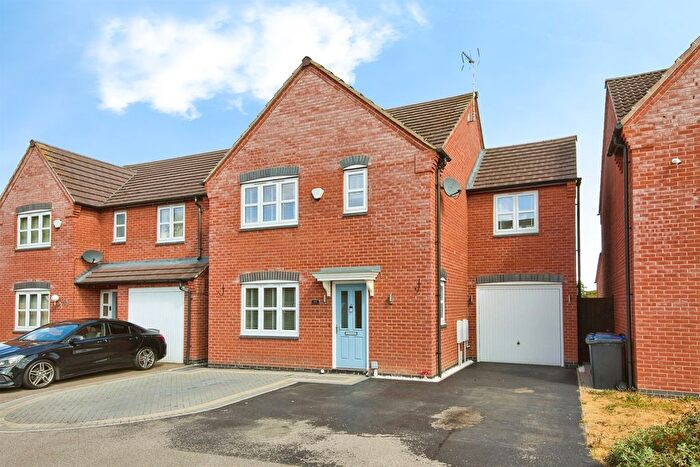 4 Bedroom Detached House For Sale In Bridgewater Road, Burton-On-Trent, DE14