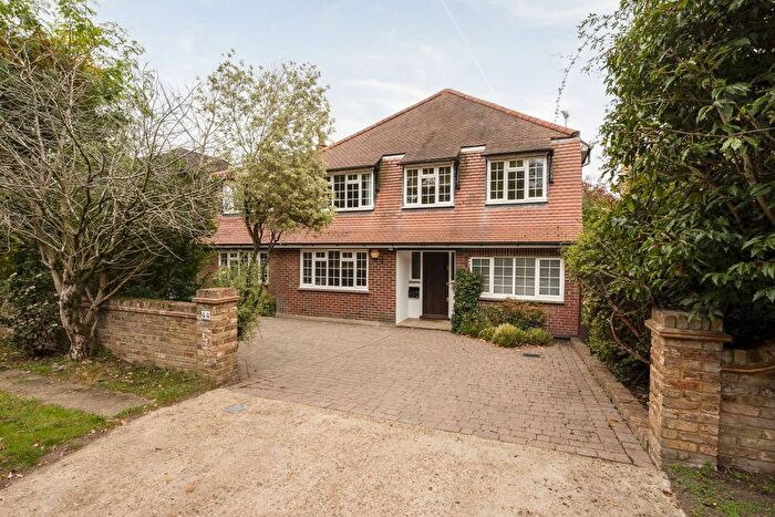 5 Bedroom Property To Rent In Barham Road, Copse Hill, London, SW20