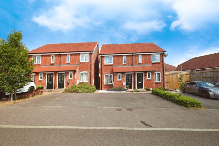 2 Bedroom Semi-Detached House For Sale In Puttock Way, Billingshurst, West Sussex, RH14
