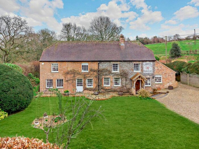 5 Bedroom Detached House For Sale In Kintbury, Hungerford, Berkshire, RG17