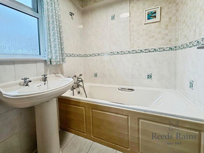 2 Bedroom Bungalow To Rent In Chatburn Park Avenue, Brierfield, Nelson, Lancashire, BB9