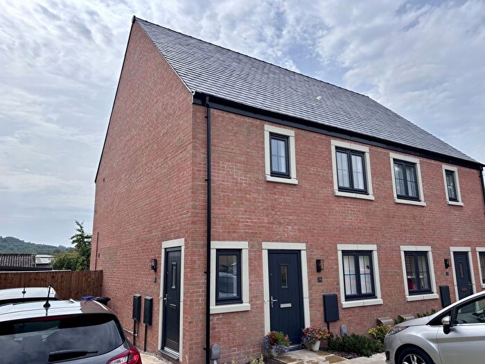 1 Bedroom Flat To Rent In Weavers Road, Darley Dale, Matlock, DE4