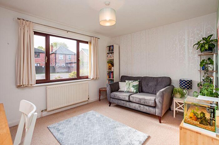 1 Bedroom Flat To Rent In Oxford Road, Cowley, OX4