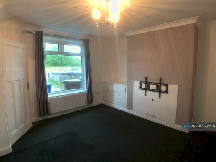 2 Bedroom Terraced House To Rent In Car Bank Avenue, Atherton, Manchester, M46