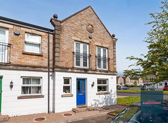 3 Bedroom TownHouse For Sale In Rosses Stables, Ballymena, BT42