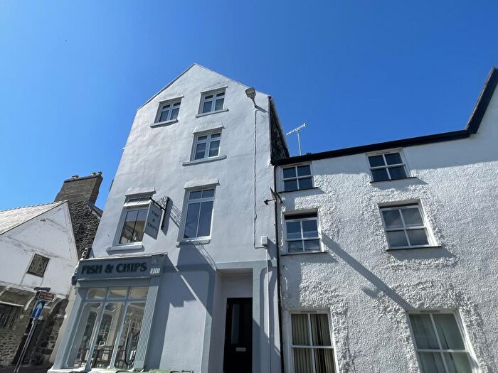 2 Bedroom Apartment To Rent In Inside Conwy Walls, L32