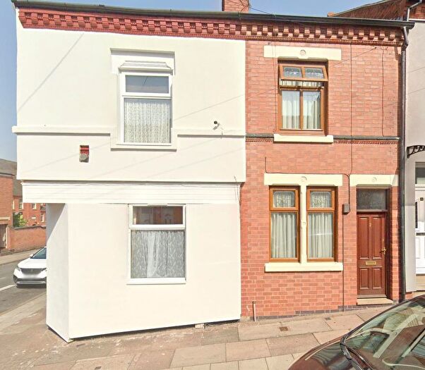 4 Bedroom Terraced House To Rent In Dale Street, Leicester, LE2