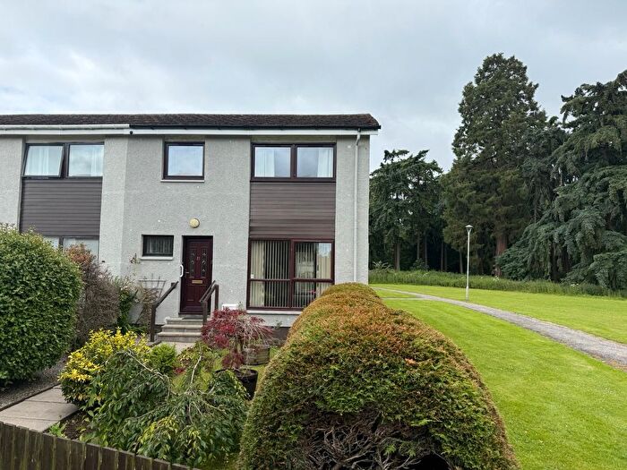 3 Bedroom End Of Terrace House For Sale In Bellfield, Invergordon, IV18