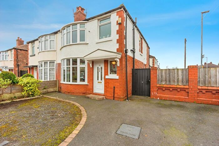 6 Bedroom Semi Detached House For Sale In Arnfield Road, Manchester, Greater Manchester, M20