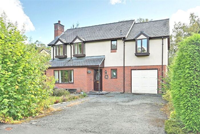5 Bedroom Detached House For Sale In Gorse Farm, Cefnllys Lane, Llandrindod Wells, LD1