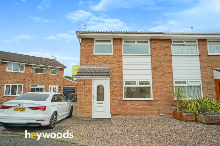 3 Bedroom Semi-Detached House To Rent In Plantagenet Close, Winsford, CW7