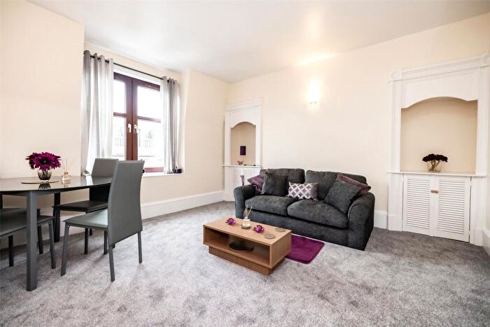 2 Bedroom Flat To Rent In Victoria Road, Aberdeen, AB11