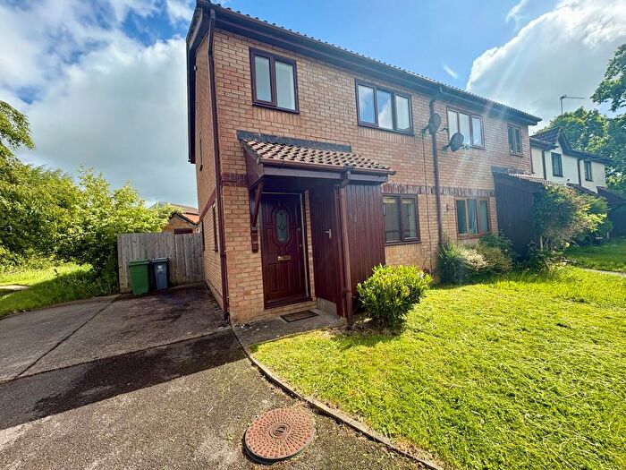 3 Bedroom Property To Rent In Llys Tudful, Cardiff, CF15