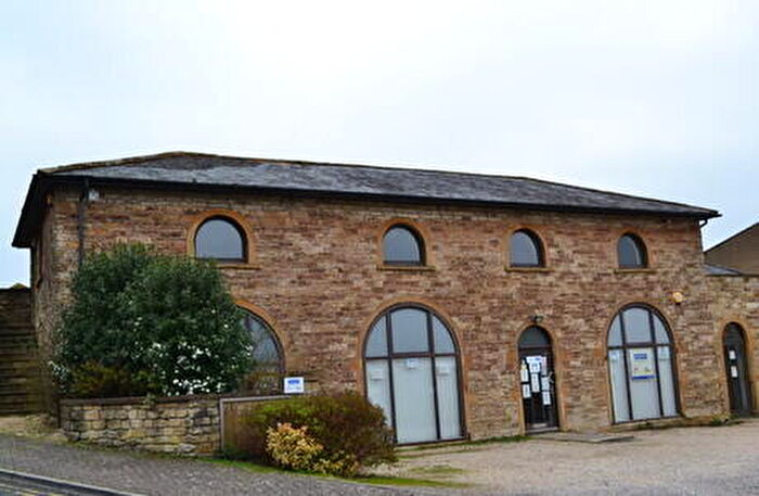 2 Bedroom Flat To Rent In Central Yeovil, BA20