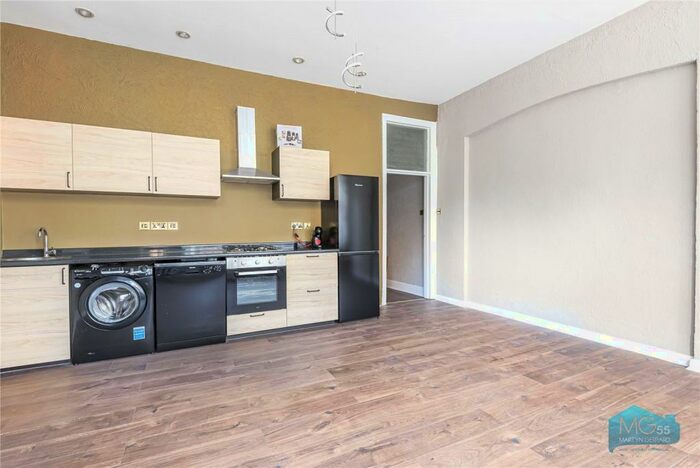 2 Bedroom Property To Rent In Tetherdown, Muswell Hill, London, N10