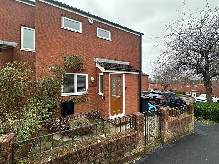 2 Bedroom End Terrace House To Rent In Greystoke Avenue, Bristol, BS10