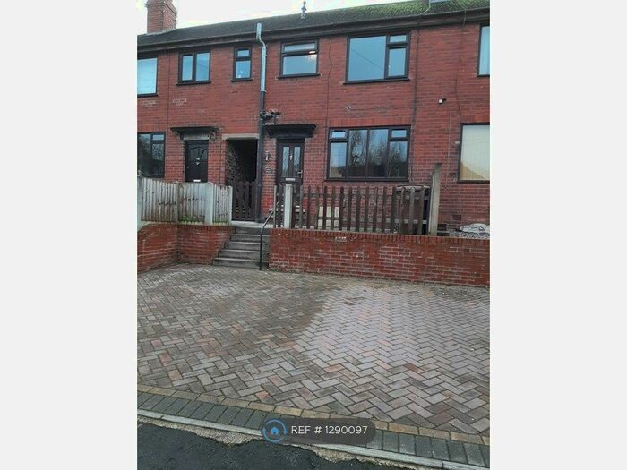 3 Bedroom Terraced House To Rent In Churchfield Avenue, Stoke-On-Trent, ST3