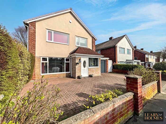 3 Bedroom Detached House For Sale In Farm Hill Road, Sunderland, SR6