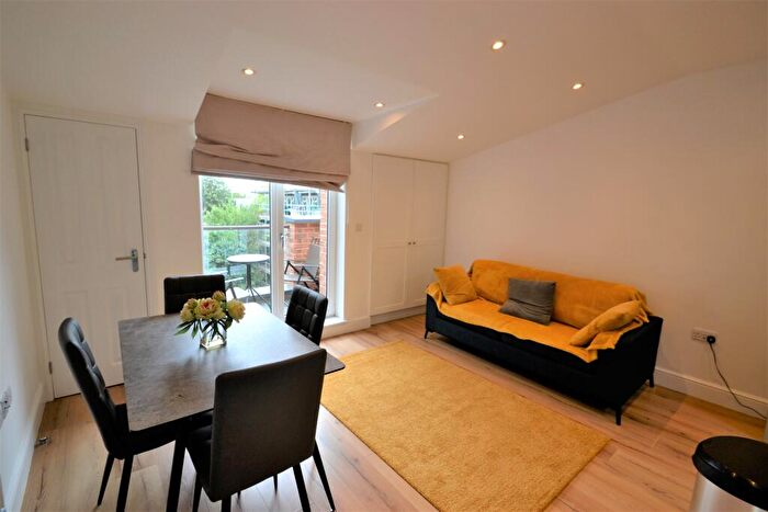 2 Bedroom Flat To Rent In Balaam Street, London, E13
