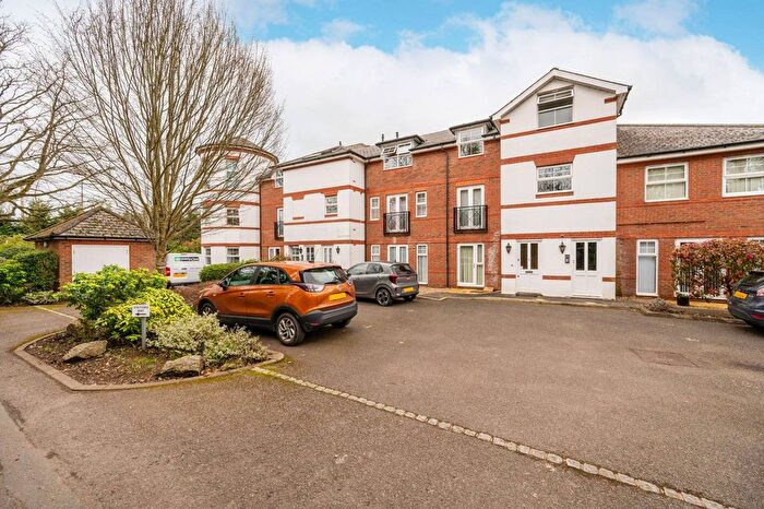2 Bedroom Flat For Sale In Monkey Island Lane, Bray, Maidenhead, SL6