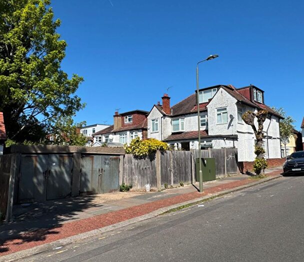 Block Of Flats For Sale In The Drive, Golders Green, London, NW11