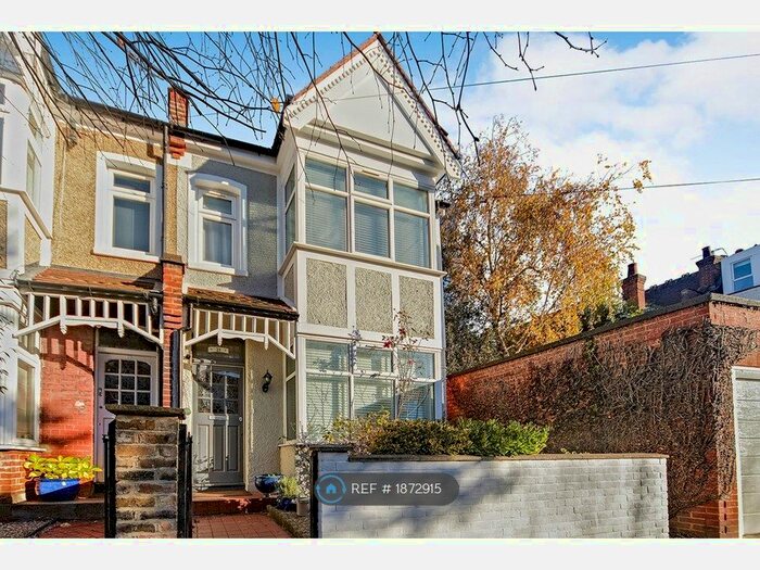 4 Bedroom End Of Terrace House To Rent In Cannon Hill Lane, London, SW20