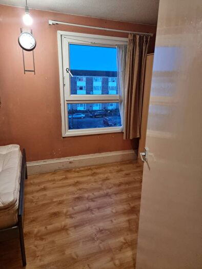2 Bedroom Flat To Rent In Crane Lodge Road, Hounslow, TW5