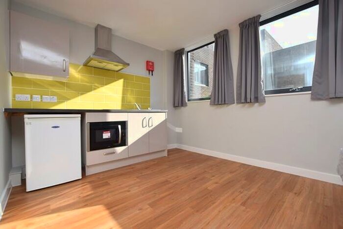 Apartment To Rent In Sovereign House, Queen Street, Sheffield, S1