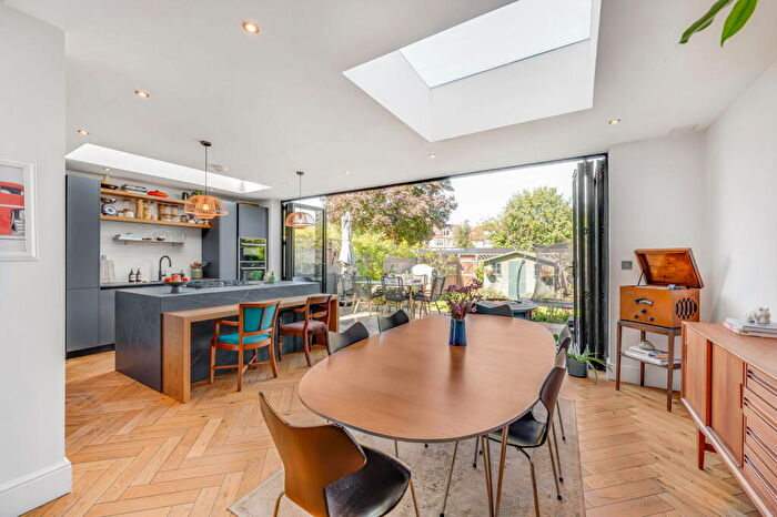 4 Bedroom Semi-Detached House For Sale In Richmond Park Road, London, SW14