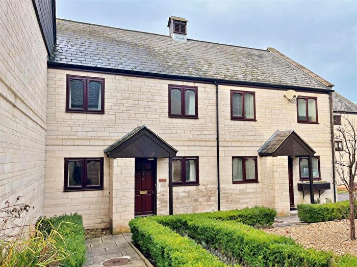 3 Bedroom Terraced House For Sale In Fitzmaurice Place, Bradford-On-Avon, BA15