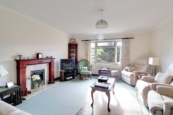 3 Bedroom Detached Bungalow For Sale In Mill Street, Torrington, Devon, EX38