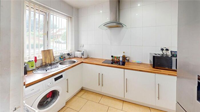 1 Bedroom Bungalow For Sale In Greenfinch Close, Washington, NE38