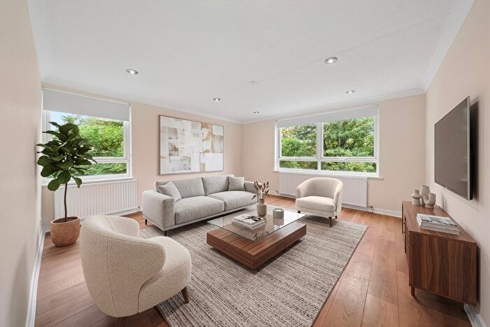 2 Bedroom Flat To Rent In Barrowgate Road, Chiswick, W4