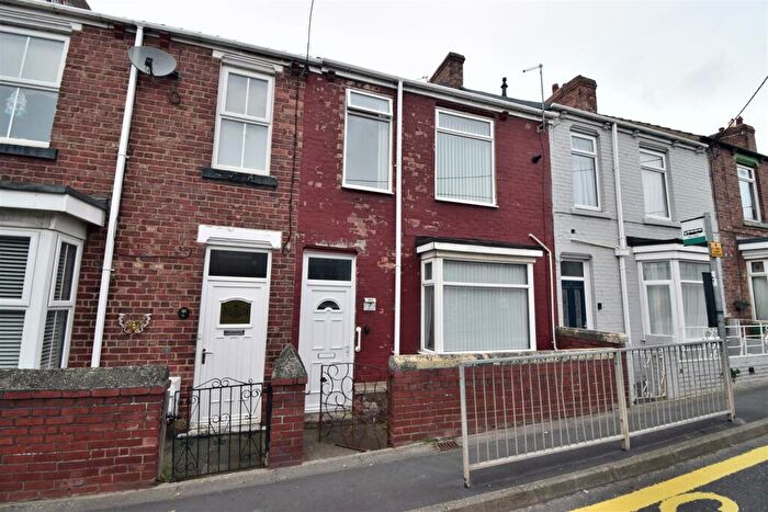 3 Bedroom Terraced House For Sale In The Avenue, Coxhoe, Durham, DH6