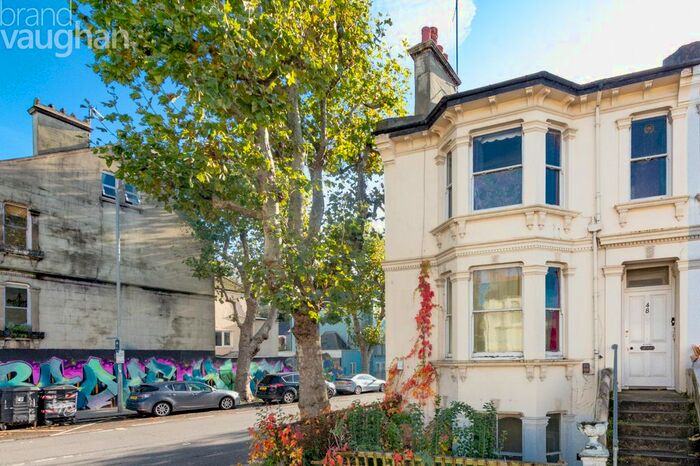 3 Bedroom Maisonette To Rent In Springfield Road, Brighton, East Sussex, BN1