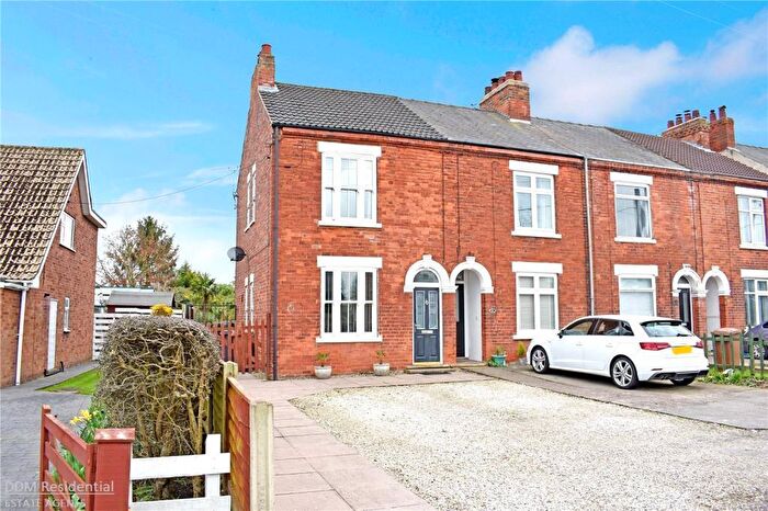 2 Bedroom End Of Terrace House For Sale In Scawby Road, Scawby Brook, DN20