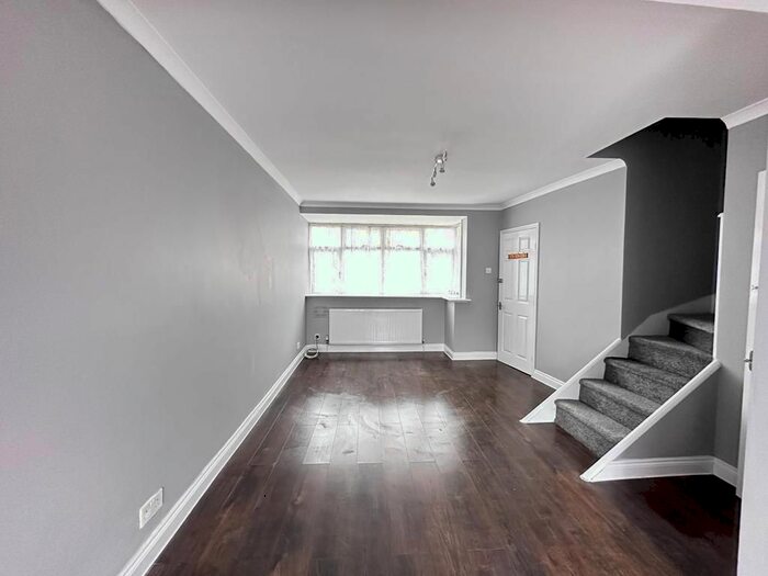 2 Bedroom Terraced House To Rent In Lansbury Drive, Hayes, UB4