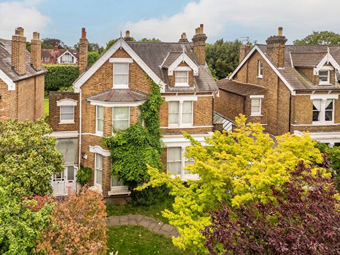 6 Bedroom Detached House To Rent In Cumberland Road, Kew, TW9